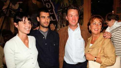 瓜迪奥拉和他仰慕的名帅范加尔伉俪