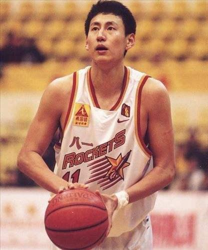 李指导也是堪比库里的神射手