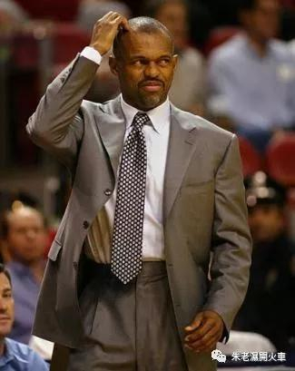 （Frank Johnson犯的事實在有點太扯了）