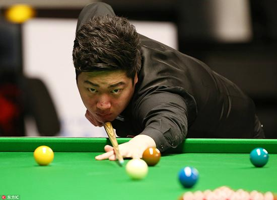 2月2日，德国柏林，2017斯诺克德国大师赛，戴尔VS颜丙涛。东方IC 图 年少老成，早被球王点名表扬