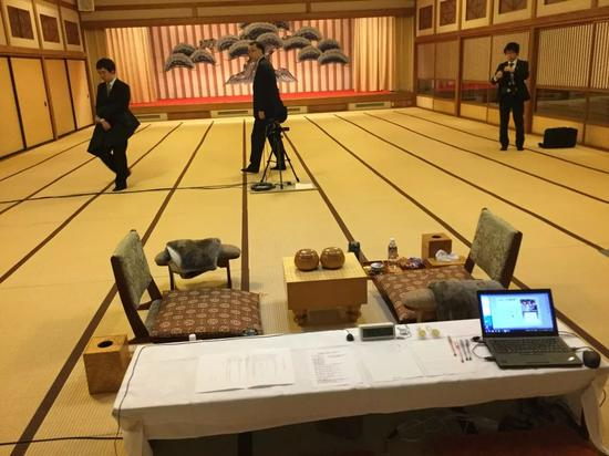 对局室确实很大（图片提供：横塚力）