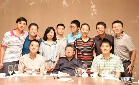 聂门弟子，半壁江山。