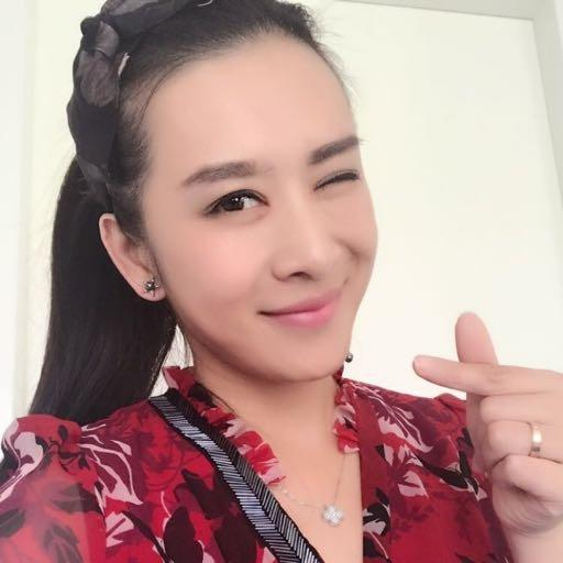 肖智妻子