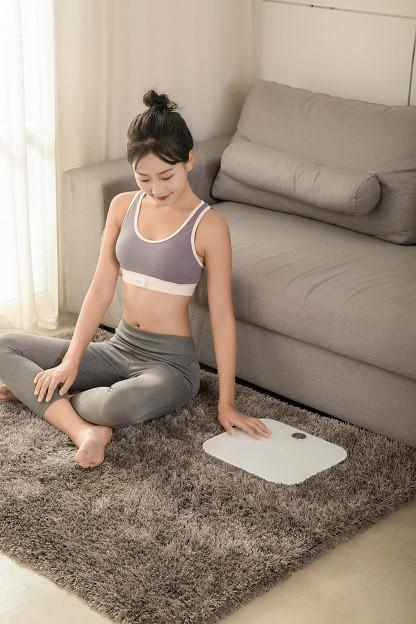 语音播报无需低头查看，闹钟提醒让称重成为习惯