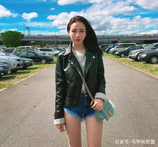 成功的路上并不拥挤，因为坚持的人不多，而你要做的就是坚持。