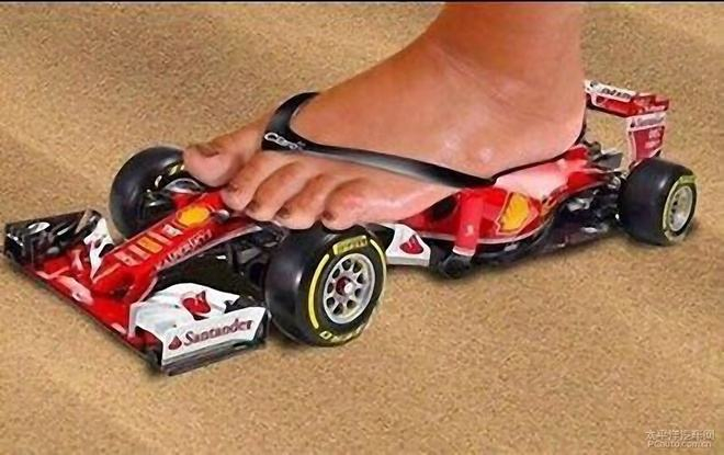 HALO系统因为它的长相，被车迷戏称为“人字拖”