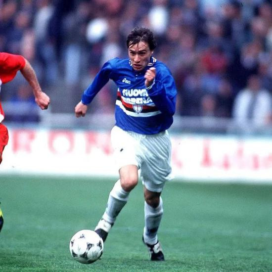 老基耶萨当年是曼奇尼的搭档