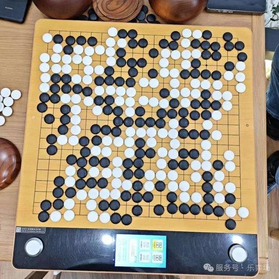 贾广明(执黑)5d vs 史轶君(执白)5d