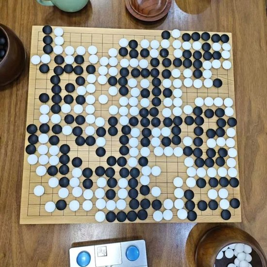 王修勛（執(zhí)黑）4d vs  王習(xí)戎（執(zhí)白）6d