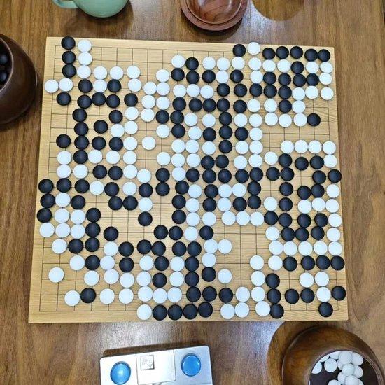 王修勋（执黑）4d vs  王习戎（执白）6d