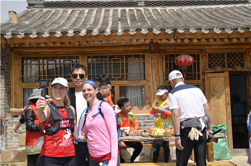 外籍跑友们对充满民俗文化的精品民宿赞不绝口