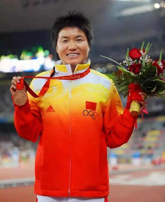 周春秀，图片来自新浪