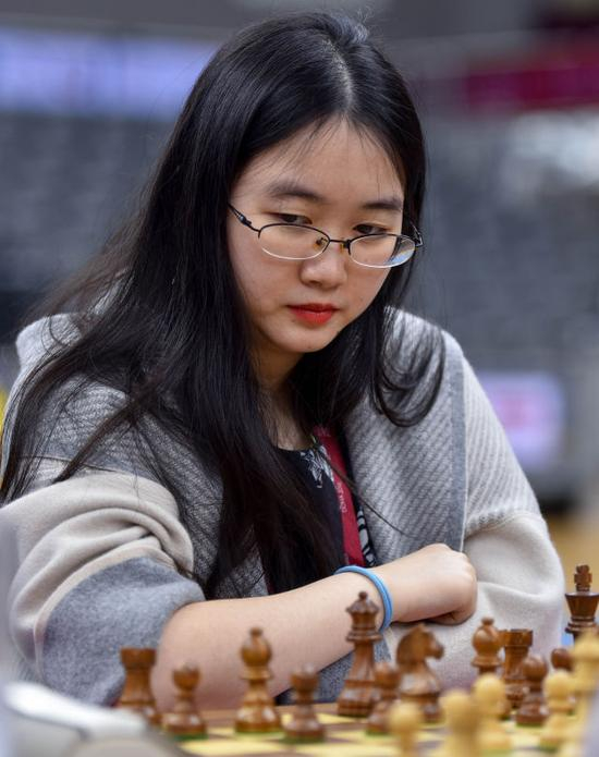 新华社发 尼库摄