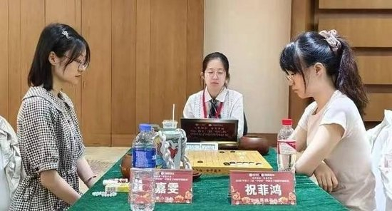 祝菲鸿vs唐嘉雯