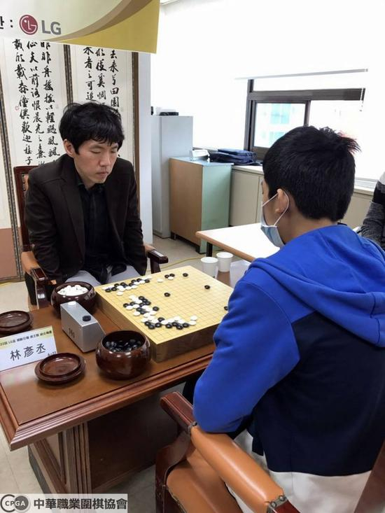  ‘石佛’ 李昌镐领悟‘不得贪胜’ ： 一人之力造就一个时代。