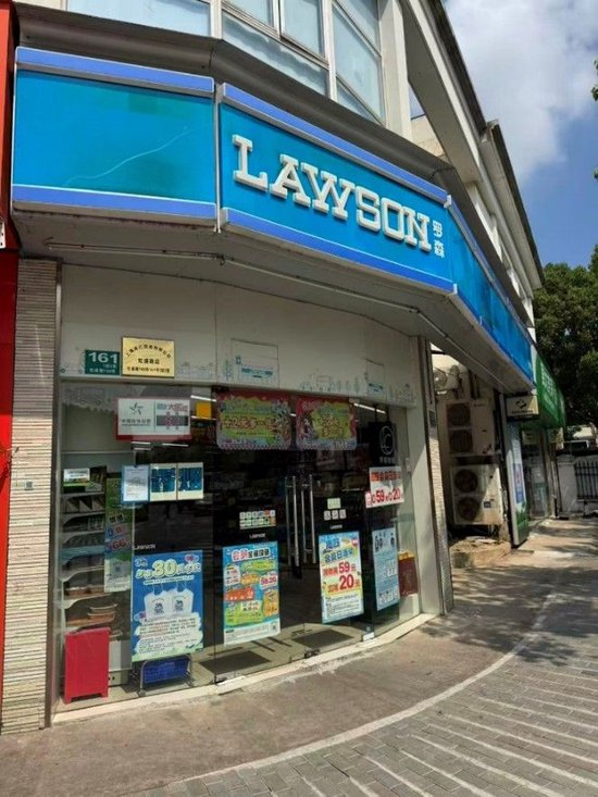新手彩民百元复式擒大乐透665万：自选号有成就感