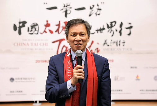 洛杉矶郡长代表吴忠国致辞