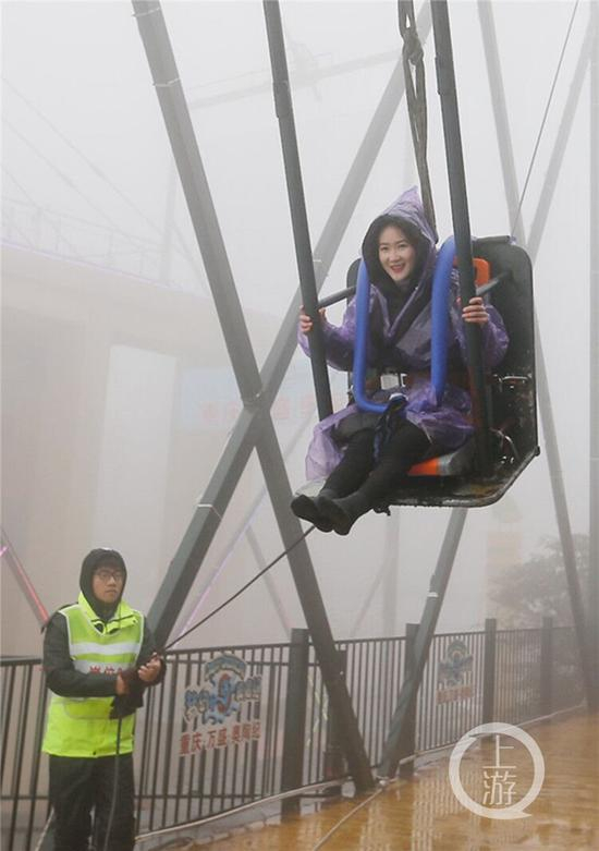 游客质疑“乐捐箱”是否强迫