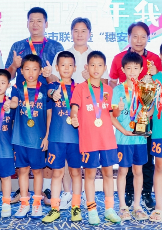 彭伟国点评广州蒲公英:只要加大投入来年有望冲甲