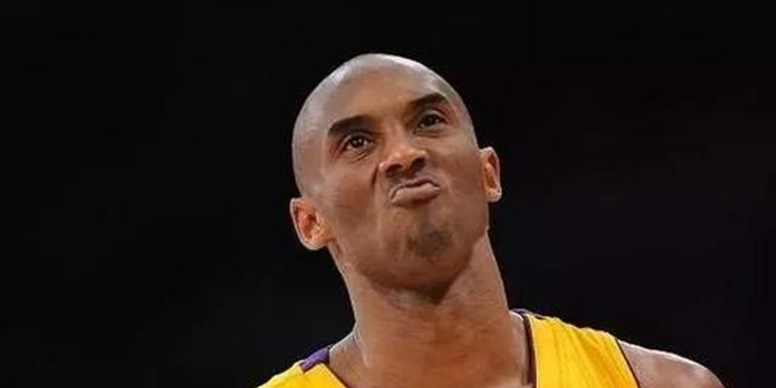 看科比的手詹姆斯脚趾 大家就知道何为伟大了