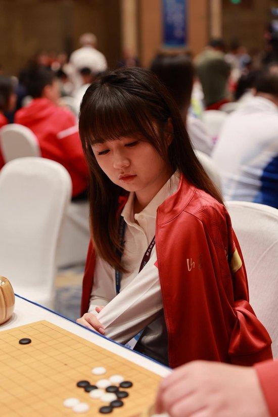 2023年10月26日，战鹰出战2023全国智力运动会围棋比赛。图/视觉中国