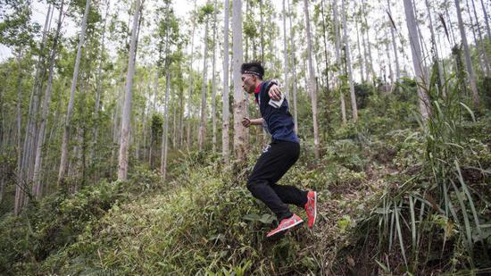 （定向赛旨在成为中国最顶级的国家级户外赛事）