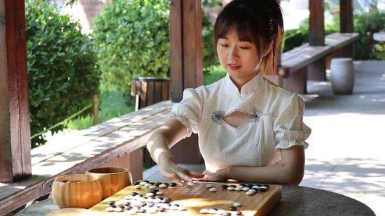 棋手战鹰回应直播&quot;破防&quot;事件:被戳到了内心深处围棋