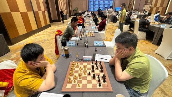 刘庆南vs王玥