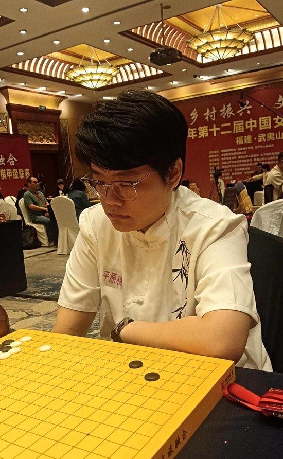 王爽五段在比赛中