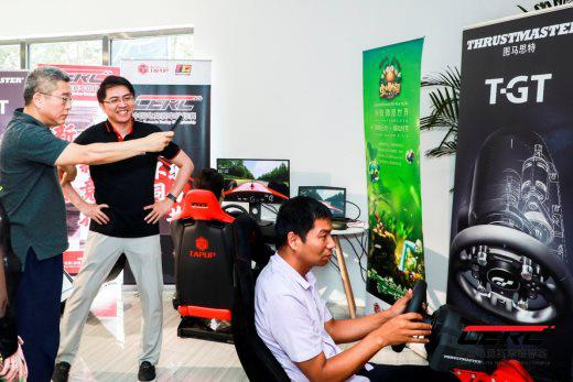 刘建宏先生发布会现场讲述赛车电竞和线上平台如何结合