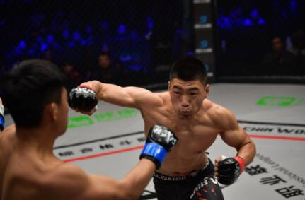 鑫度选手腾力格