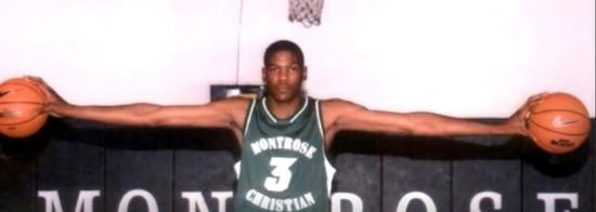 高中时候的杜兰特臂展都很恐怖了