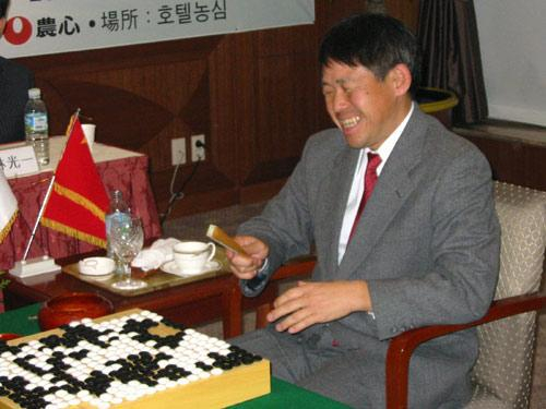 小林光一在农心杯上