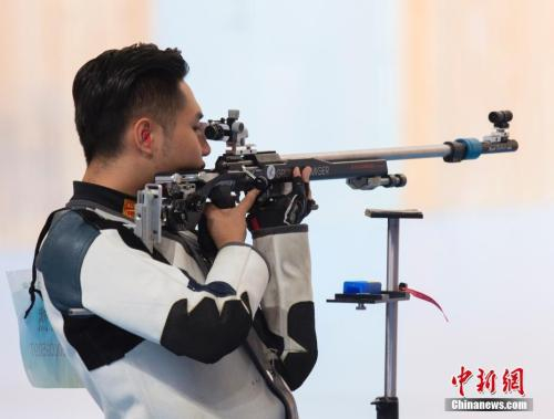 资料图：杨皓然在比赛中。中新社记者 李卿 摄