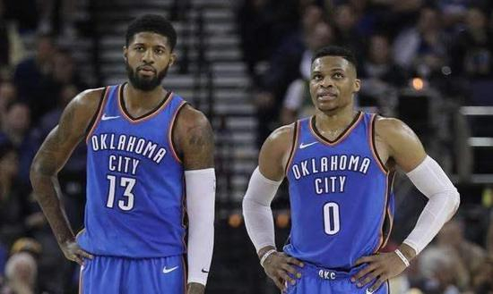 这支球队最大的可能就是，本赛季休赛期组建了豪华首发阵容的76人队。