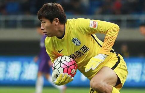 泰达门将杨启鹏