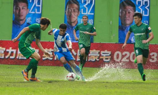 2014年，越秀山体育场，广州富力VS杭州绿城，哈默德。