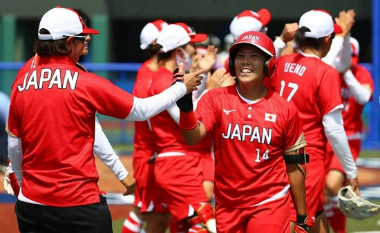日本女垒战胜澳大利亚