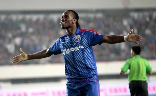 ▲德罗巴的加盟引起了外界对中超的关注