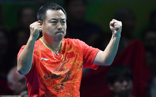 刘国梁1997年7月1日入党。图/Osports