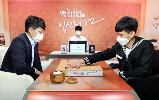 金志锡首夺麦馨杯