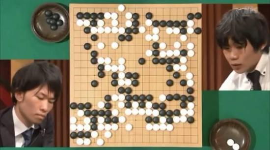 共181手，本木克弥八段执黑中盘胜。