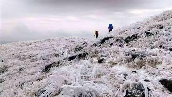 冬季船底顶穿越