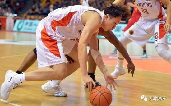 （小丁本场发挥不佳）