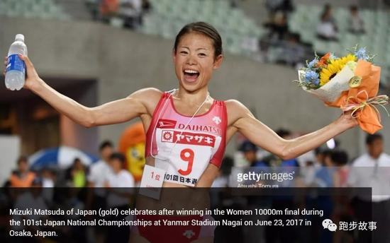 松田的教练赛前预言，自己的高足有望首马突破2：24，一举挺进奥运选拔赛。