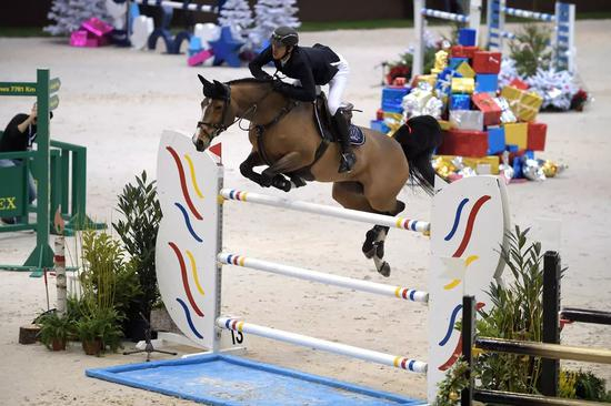 第13道障碍为很多骑手制造难以逾越的麻烦，29%的骑手在此折翼