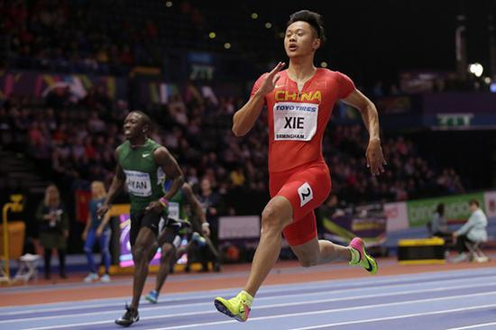 不满25岁的谢震业同样给中国田径带来了惊喜。
