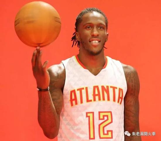 （Prince已是球隊的當家小前鋒）