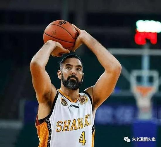 （斯科拉來到山西寶刀不老）