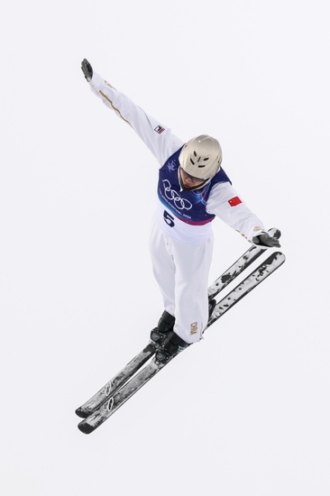 自由式滑雪男子空中技巧金牌得主王心迪
